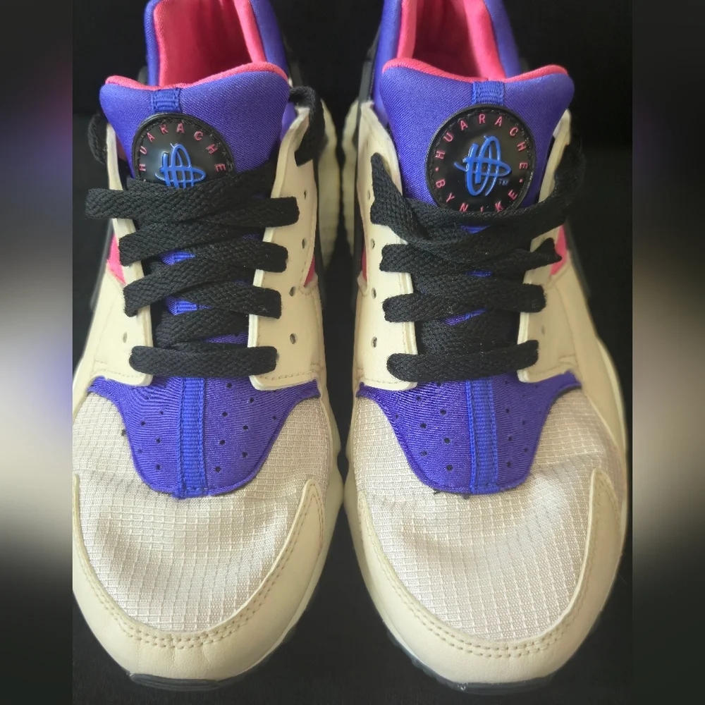 Nike  Air Huarache Shoes Persian Violet Desert Athletic Sneakers.